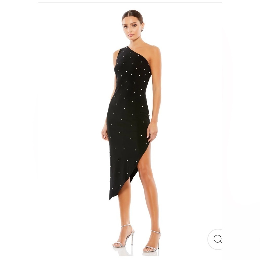 Mac Duggal